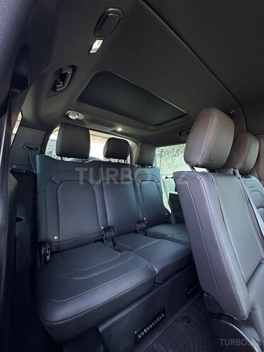 Land Rover Defender 2022, 7,847 km - 3.0 l - Bakı