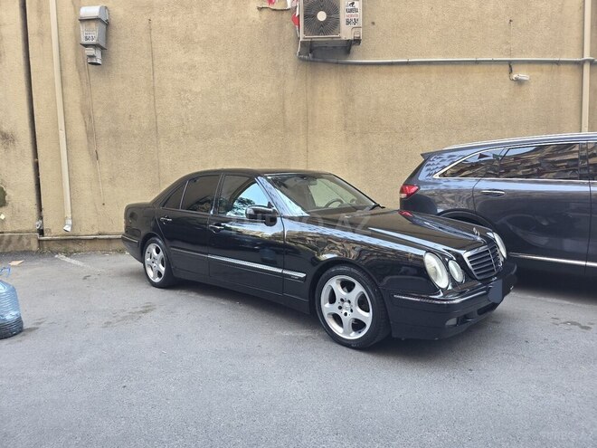 Mercedes E 240 2000, 446,500 km - 2.4 l - Bakı
