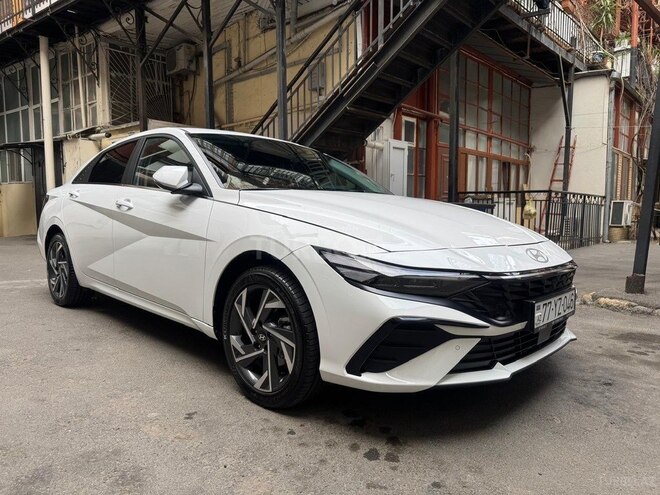 Hyundai Elantra 2024, 30,000 km - 1.5 л - Bakı