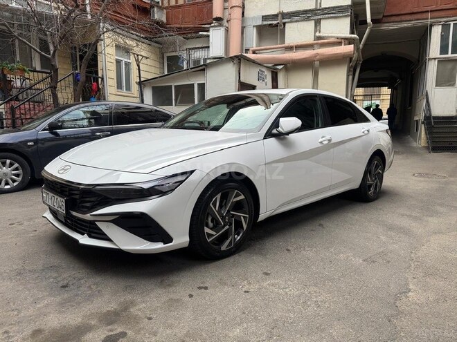 Hyundai Elantra 2024, 30,000 km - 1.5 л - Bakı