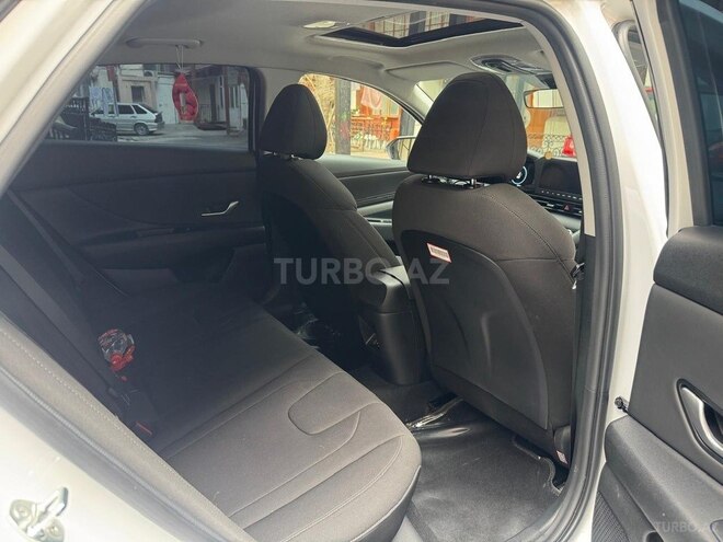 Hyundai Elantra 2024, 30,000 km - 1.5 л - Bakı