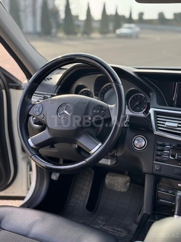 Mercedes E 200 2010, 170,000 km - 1.8 l - Kürdəmir