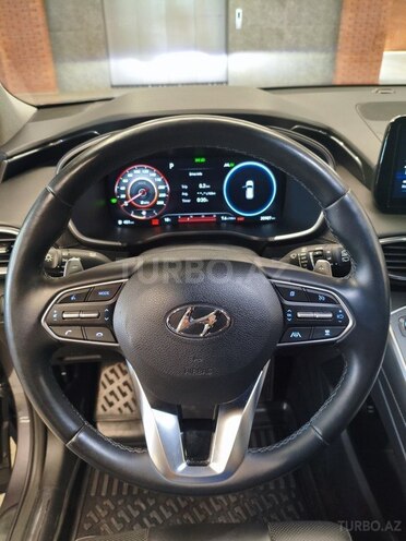 Hyundai Santa Fe-10