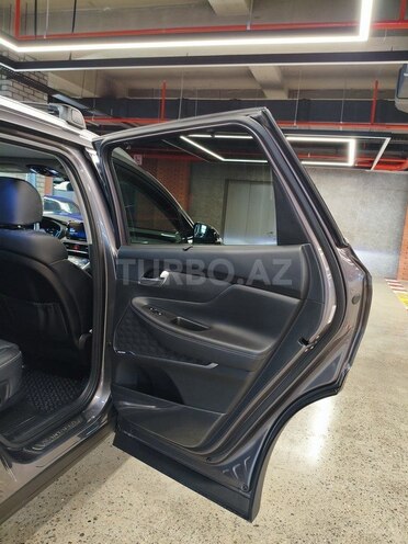 Hyundai Santa Fe-16