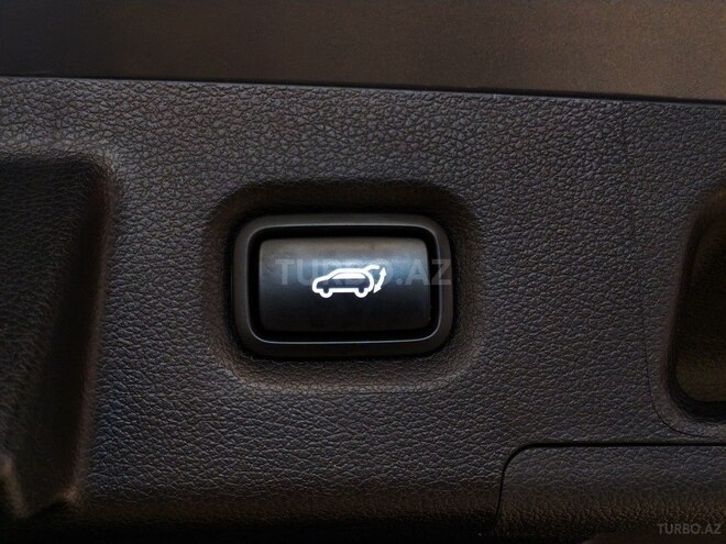 Hyundai Santa Fe-20