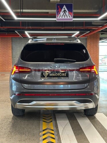 Hyundai Santa Fe-6