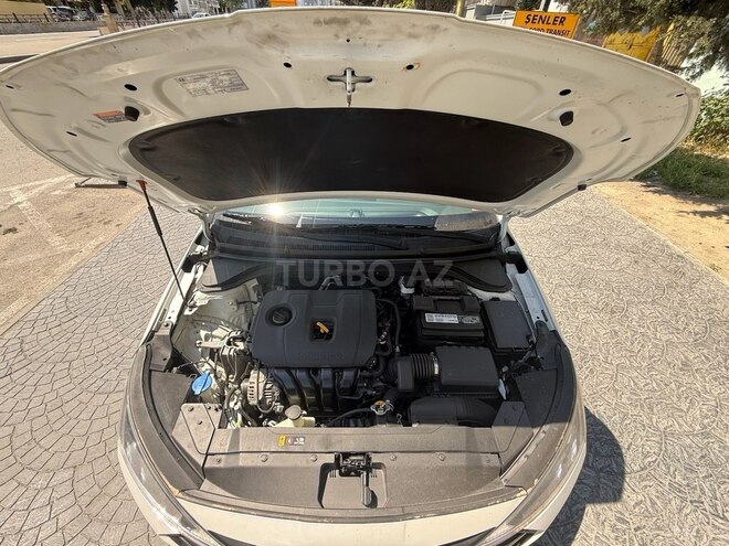 Hyundai Elantra 2019, 105,000 km - 2.0 l - Bakı