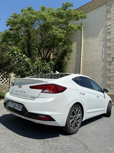 Hyundai Elantra 2019, 105,000 km - 2.0 l - Bakı