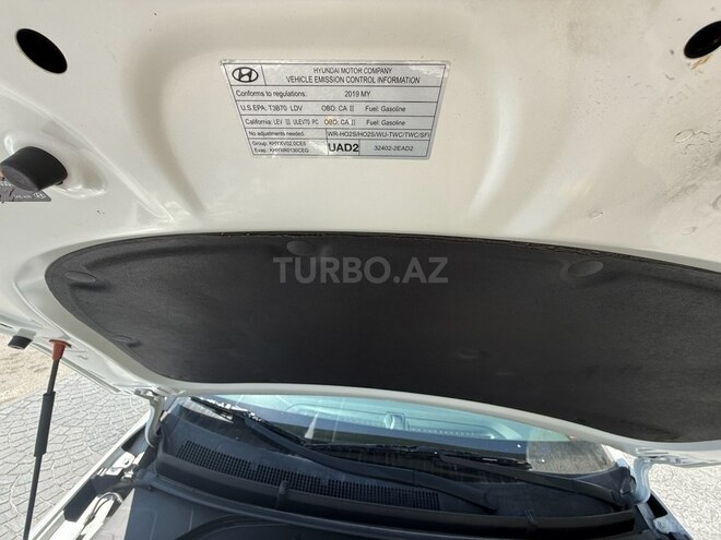 Hyundai Elantra 2019, 105,000 km - 2.0 l - Bakı