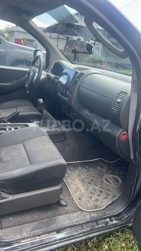Nissan Navara 2014, 220,000 km - 2.5 l - Bakı