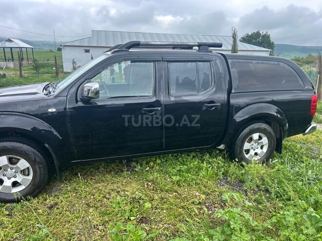 Nissan Navara 2014, 220,000 km - 2.5 l - Bakı