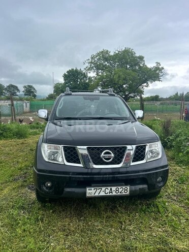 Nissan Navara 2014, 220,000 km - 2.5 l - Bakı