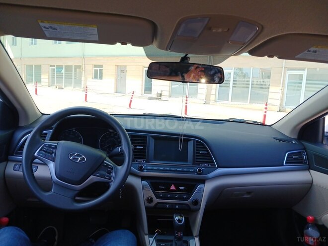 Hyundai Elantra 2016, 130,000 km - 2.0 л - Bakı