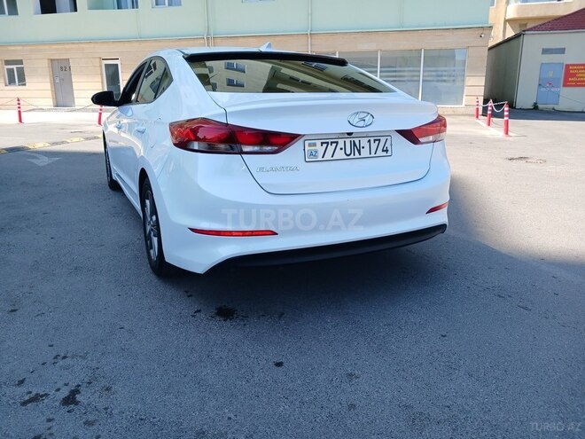 Hyundai Elantra 2016, 130,000 km - 2.0 л - Bakı
