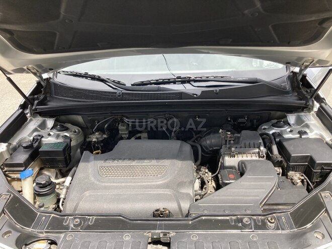 Kia Sorento-8