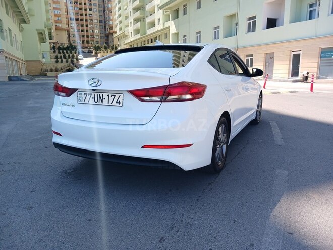 Hyundai Elantra 2016, 130,000 km - 2.0 л - Bakı