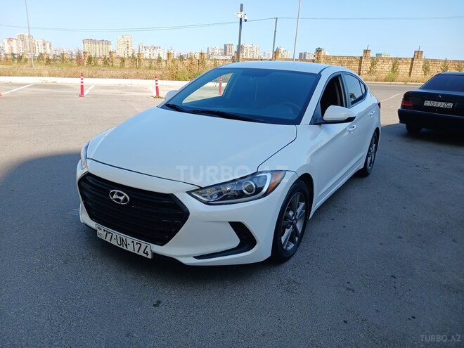 Hyundai Elantra 2016, 130,000 km - 2.0 л - Bakı