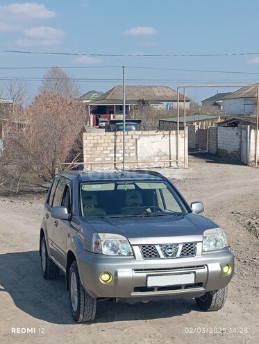 Nissan X-Trail 2005, 213,516 km - 2.5 л - Salyan