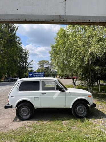 LADA (VAZ) Niva 1983, 250,000 km - 1.6 l - Zaqatala