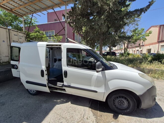 Opel Combo-6