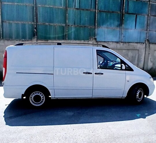 Mercedes Vito 111 2009, 385,000 km - 2.2 л - Bakı