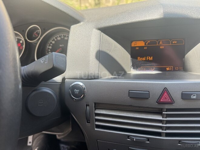 Opel Astra 2005, 280,000 km - 1.4 l - Bakı