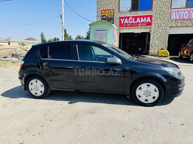 Opel Astra 2005, 280,000 km - 1.4 l - Bakı
