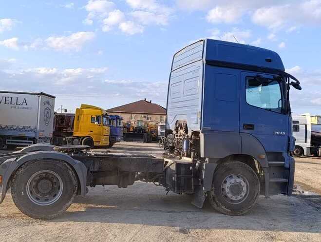 Mercedes Axor 1840 2010, 1,171,000 km - 12.0 l - Bakı