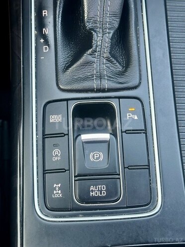 Kia Sorento-10