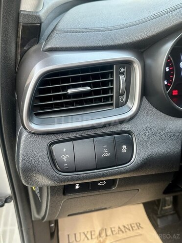 Kia Sorento-9