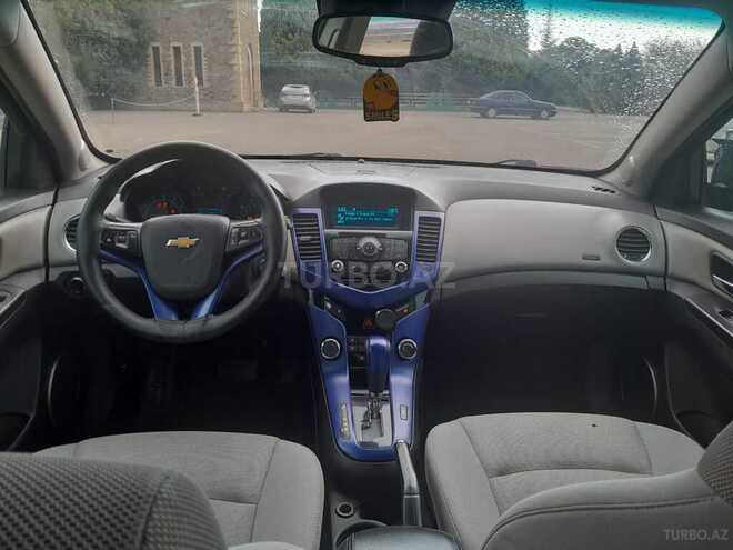 Chevrolet Cruze 2011, 202,202 km - 1.4 l - Qazax