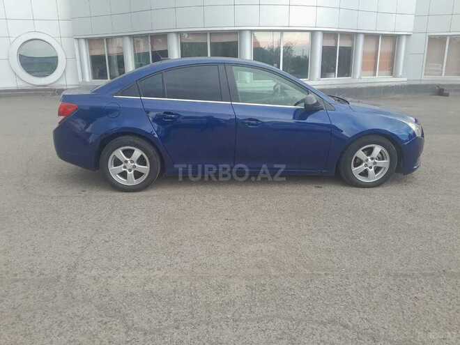 Chevrolet Cruze 2011, 202,202 km - 1.4 l - Qazax