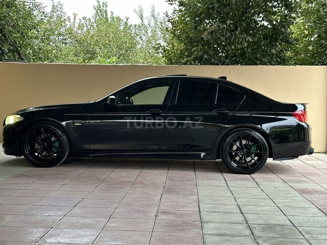 BMW 528 2012, 242,000 km - 2.0 l - Mingəçevir