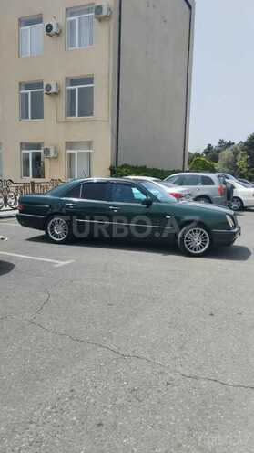 Mercedes E 240 1997, 300,000 km - 2.4 l - Bakı
