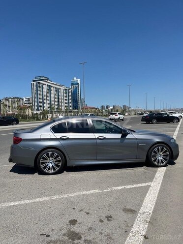 BMW 520 2015, 250,000 km - 2.0 l - Bakı