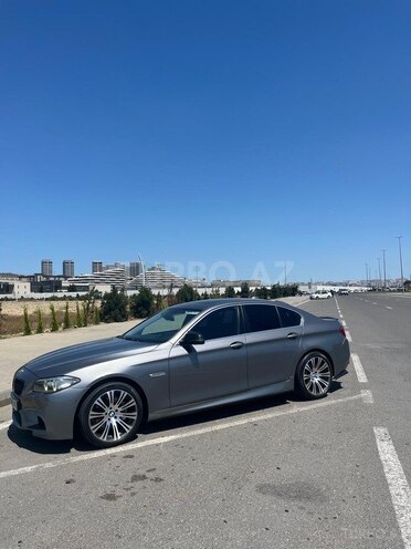 BMW 520 2015, 250,000 km - 2.0 l - Bakı