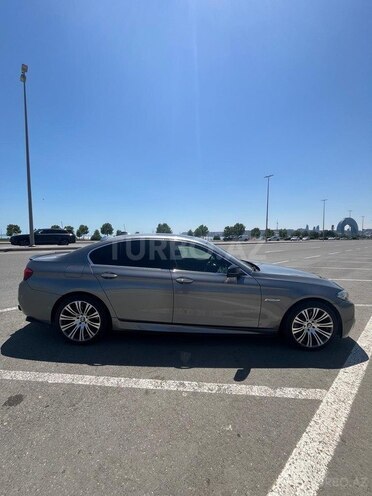 BMW 520 2015, 250,000 km - 2.0 l - Bakı