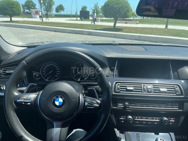 BMW 520 2015, 250,000 km - 2.0 l - Bakı