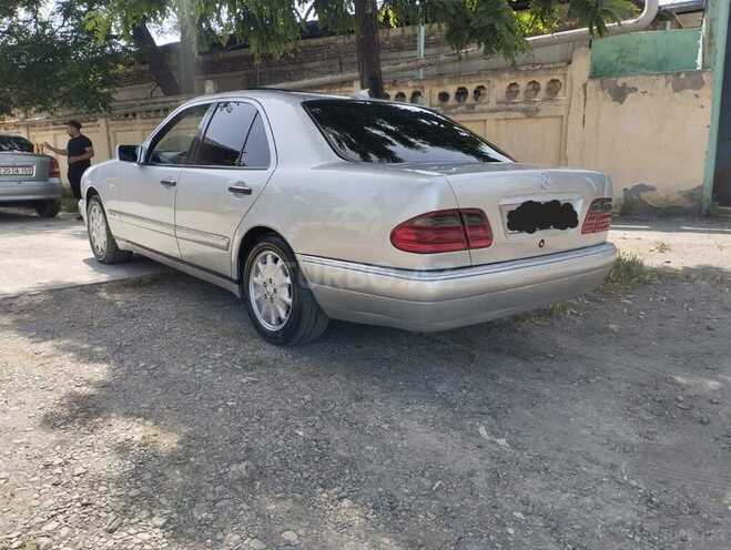 Mercedes E 280 1998, 286,527 km - 2.8 l - Mingəçevir