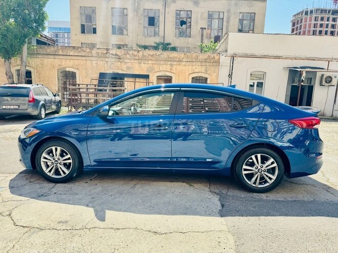 Hyundai Elantra 2016, 45,000 km - 2.0 л - Bakı