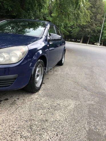 Opel Astra 2004, 284,475 km - 1.4 l - Mingəçevir