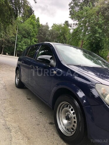 Opel Astra 2004, 284,475 km - 1.4 l - Mingəçevir