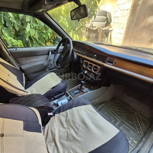Mercedes 190 1990, 246,300 km - 2.0 l - Bakı