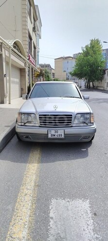 Mercedes E 220 1993, 446,258 km - 2.2 l - Bakı