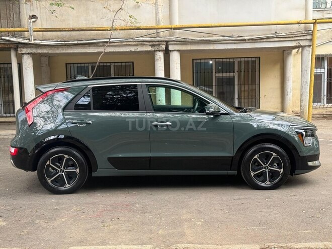Kia Niro 2023, 10,800 km - 1.6 л - Bakı
