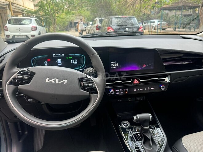 Kia Niro 2023, 10,800 km - 1.6 л - Bakı