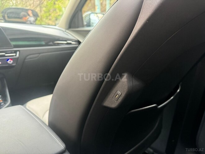 Kia Niro 2023, 10,800 km - 1.6 л - Bakı