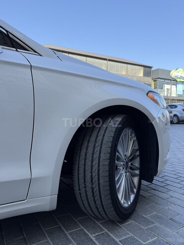Ford Fusion (North America) 2015, 233,000 km - 1.5 л - Bakı