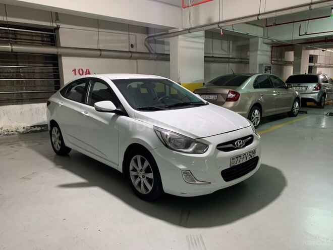 Hyundai Accent 2011, 206,000 km - 1.6 l - Bakı