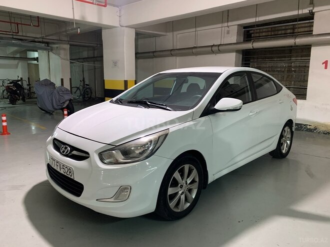 Hyundai Accent 2011, 206,000 km - 1.6 l - Bakı